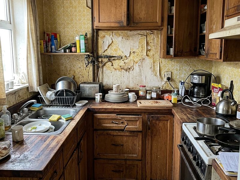 Kitchen Before